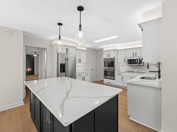 1353 CATTAIL CV, Germantown, TN 38138