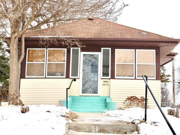 3951 17th Avenue S, Minneapolis, MN 55407