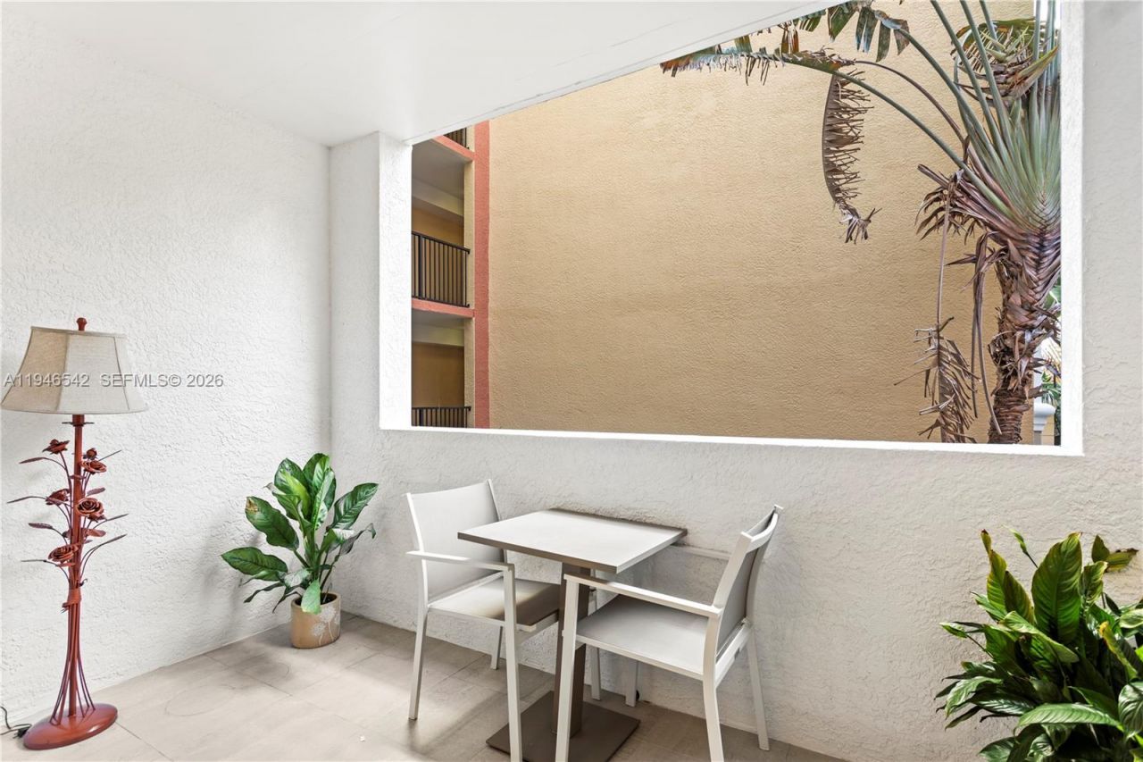 17150 N Bay Rd, Unit 2320, Sunny Isles Beach, FL 33160 Photo