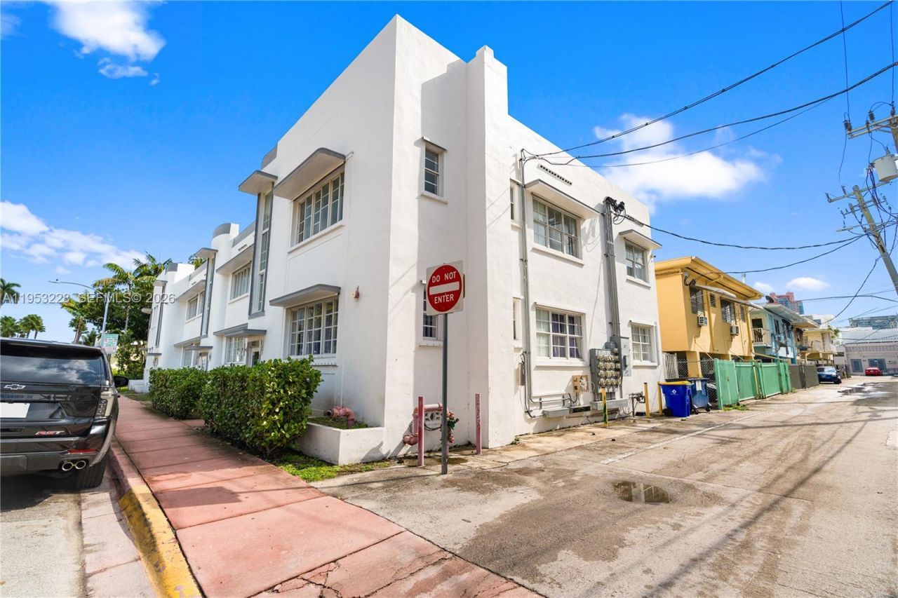 810 7th St , Unit 102, Miami Beach, FL 33139 Photo