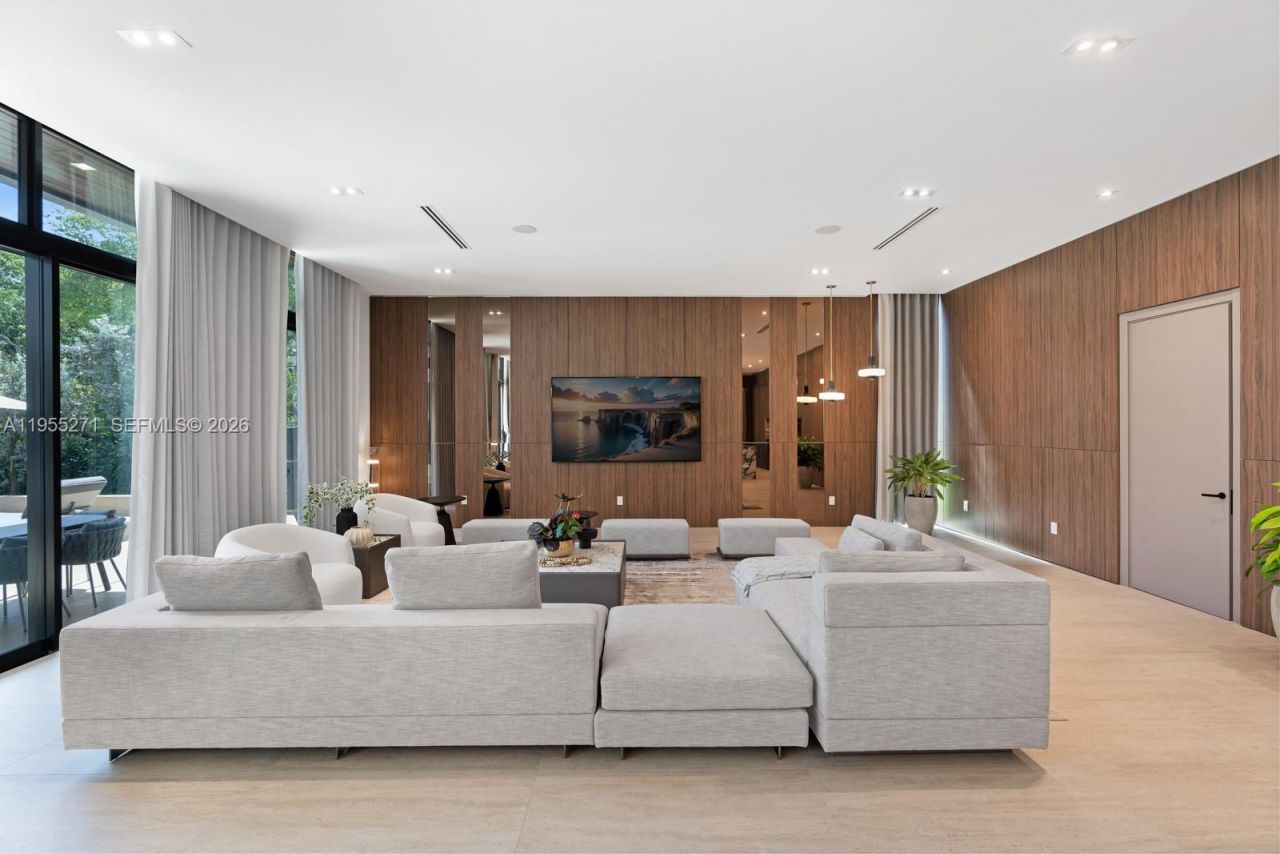 5900 SW 129th Ter, Pinecrest, FL 33156 Photo