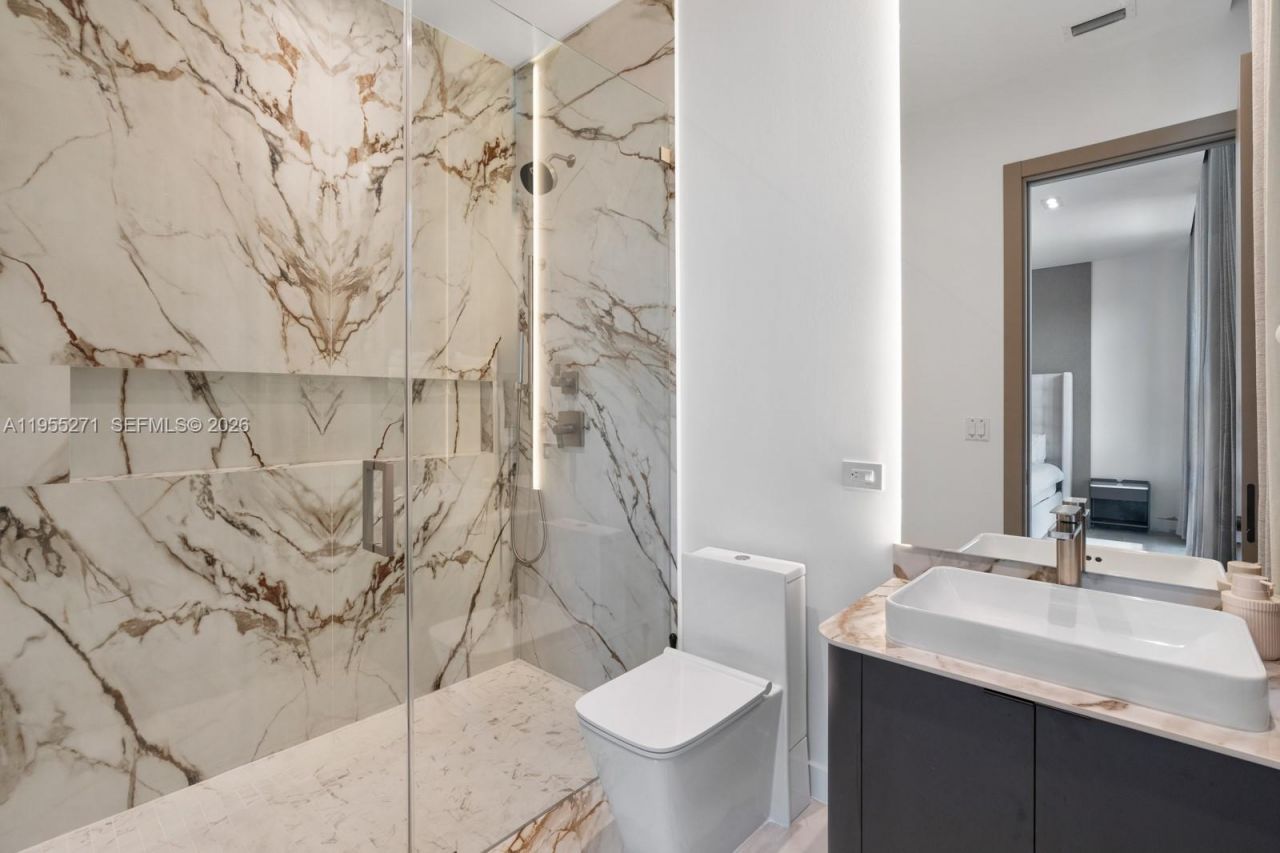 5900 SW 129th Ter, Pinecrest, FL 33156 Photo