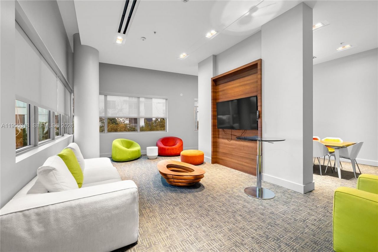 1600 SW 1st Ave, Unit 307, Miami, FL 33129 Photo