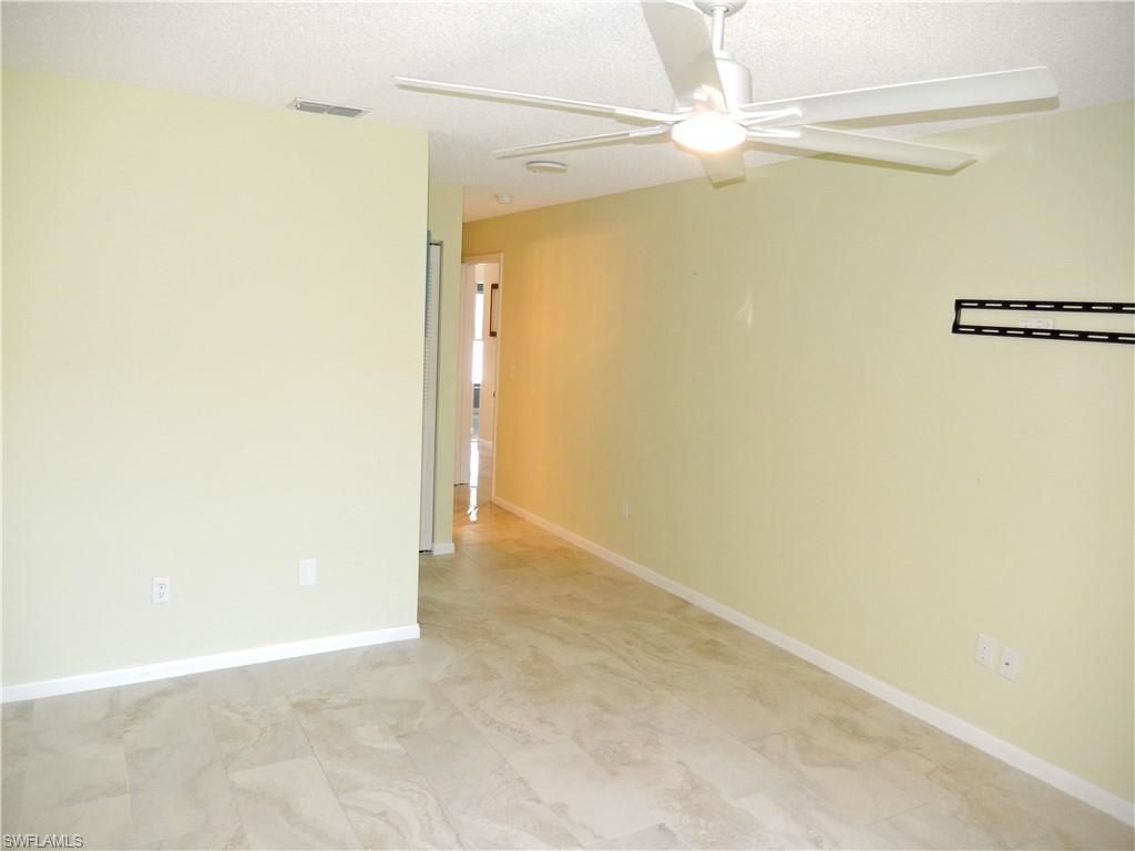 9620 Villa Dr, Unit 4, Fort Myers, FL 33905 Photo