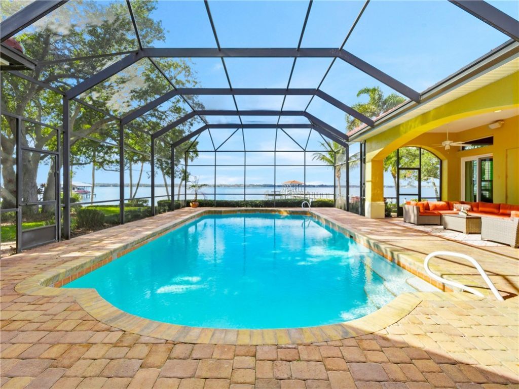 265 Stewart Drive, Merritt Island, FL 32952 Photo