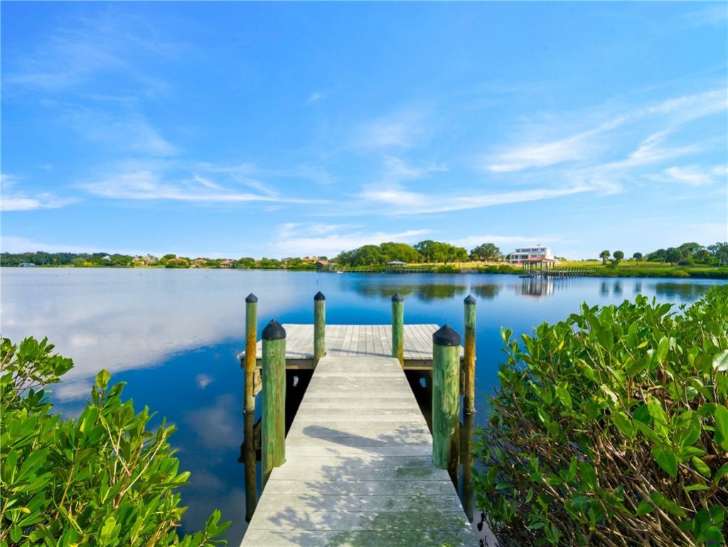 265 Stewart Drive, Merritt Island, FL 32952 Photo