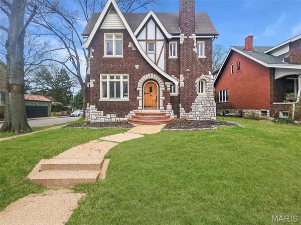 6623 Leona Street, St Louis, MO 63116