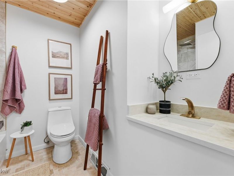 22377 Rivergate Drive, Rocky River, OH 44116 Photo 17