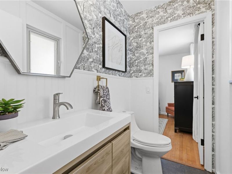 22377 Rivergate Drive, Rocky River, OH 44116 Photo 22