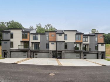 112 Tivoli Garden Drive, Morgantown, WV 26508