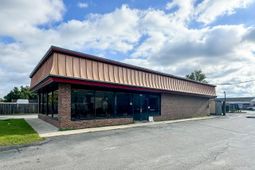 4113 Rivers Avenue  photo 4