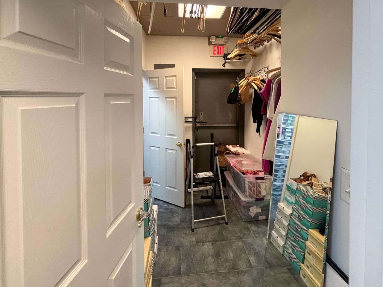 1662 Savannah Highway Photo 10