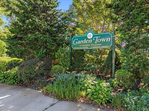 1203 E Broadway , Unit G22, Hewlett, NY 11557