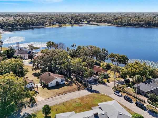 1725 HAMILTON STREET N, EUSTIS, FL 32726