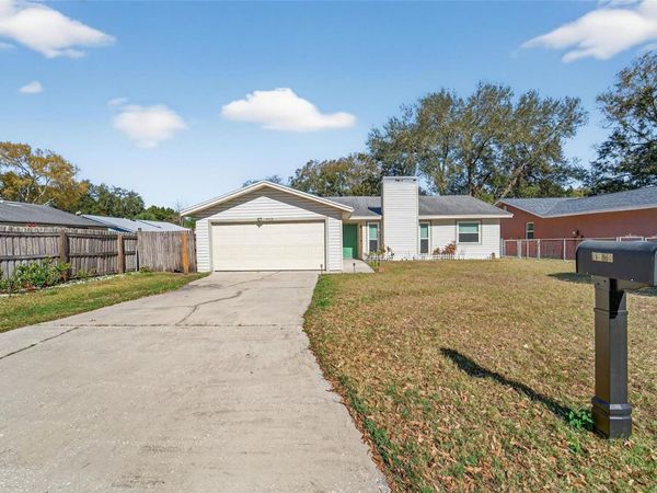 1938 CINNAMON DRIVE, LAKELAND, FL 33801