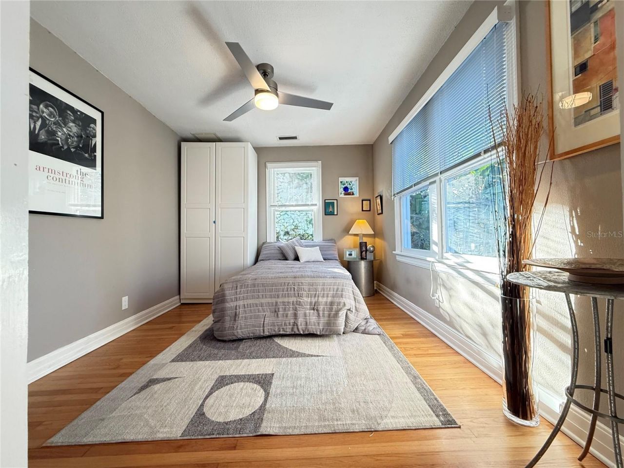 115 21st Avenue Ne, Saint Petersburg, FL 33704 Photo