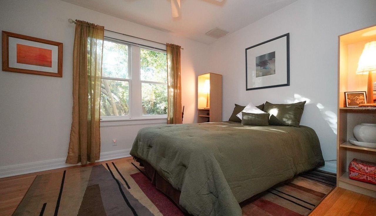 115 21st Avenue Ne, Saint Petersburg, FL 33704 Photo