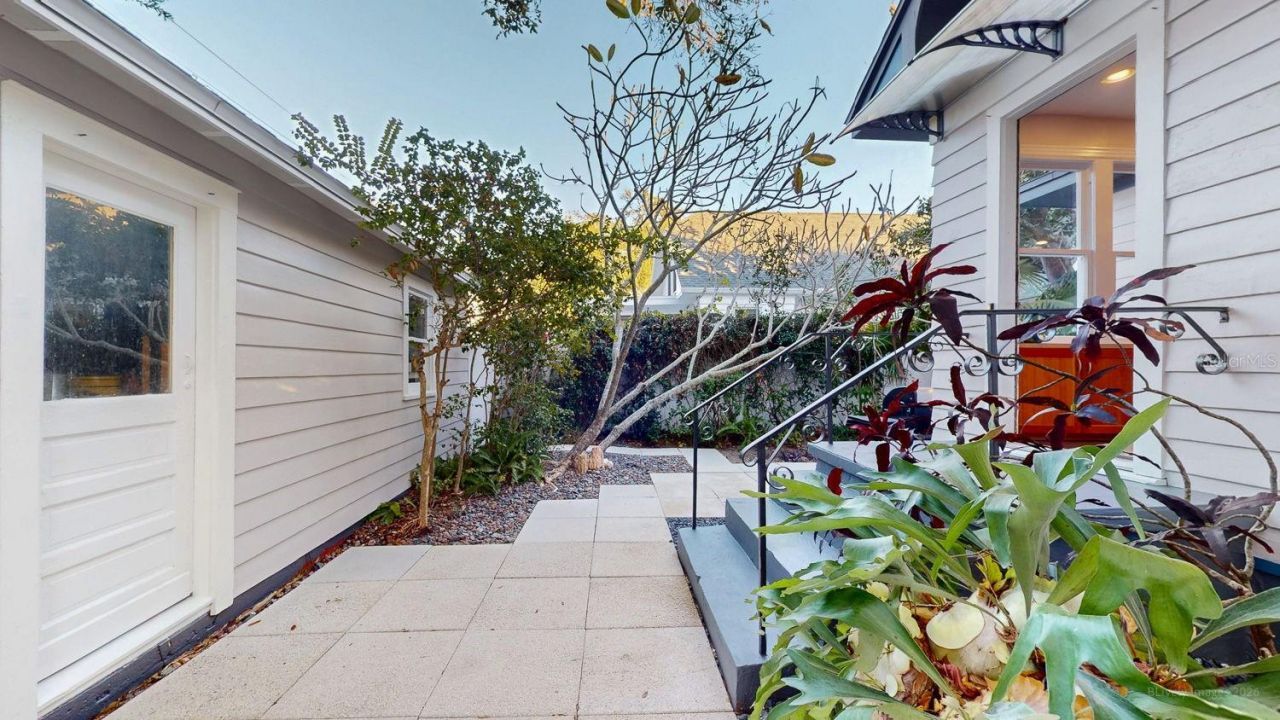 115 21st Avenue Ne, Saint Petersburg, FL 33704 Photo