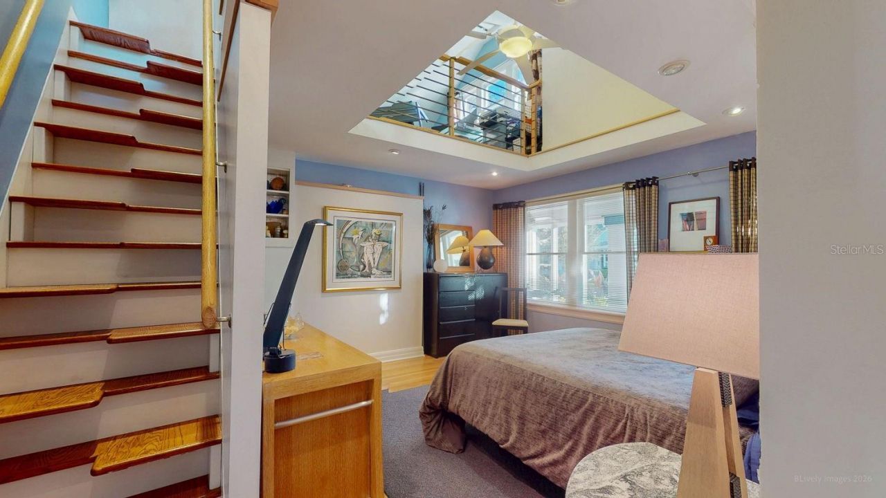 115 21st Avenue Ne, Saint Petersburg, FL 33704 Photo