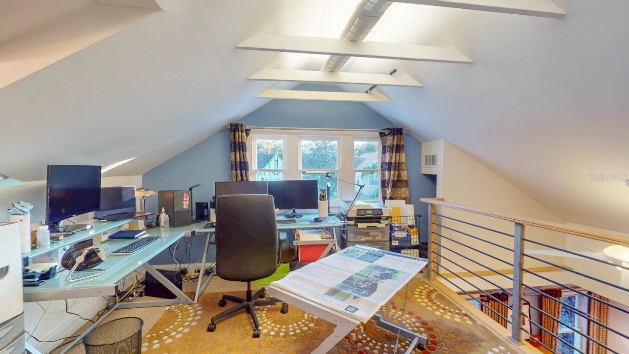 115 21st Avenue Ne, Saint Petersburg, FL 33704 Photo