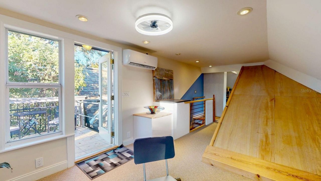 115 21st Avenue Ne, Saint Petersburg, FL 33704 Photo