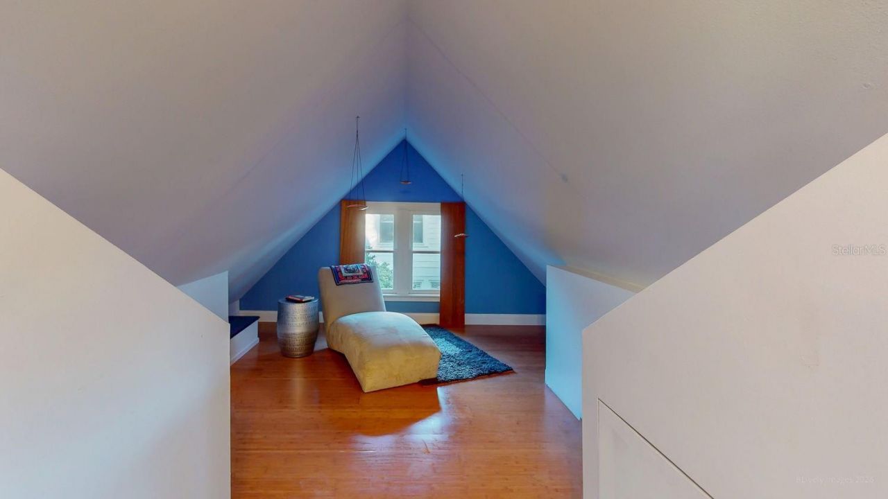 115 21st Avenue Ne, Saint Petersburg, FL 33704 Photo