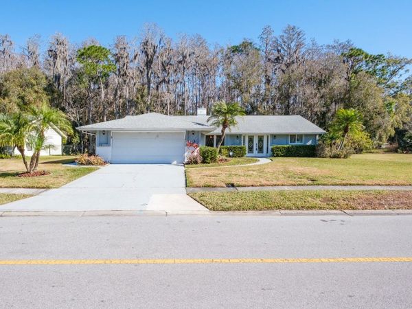 501 LAKEVIEW DRIVE, OLDSMAR, FL 34677