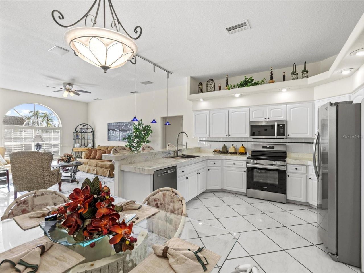 8704 Cypress Lakes Boulevard, New Port Richey, FL 34653 Photo