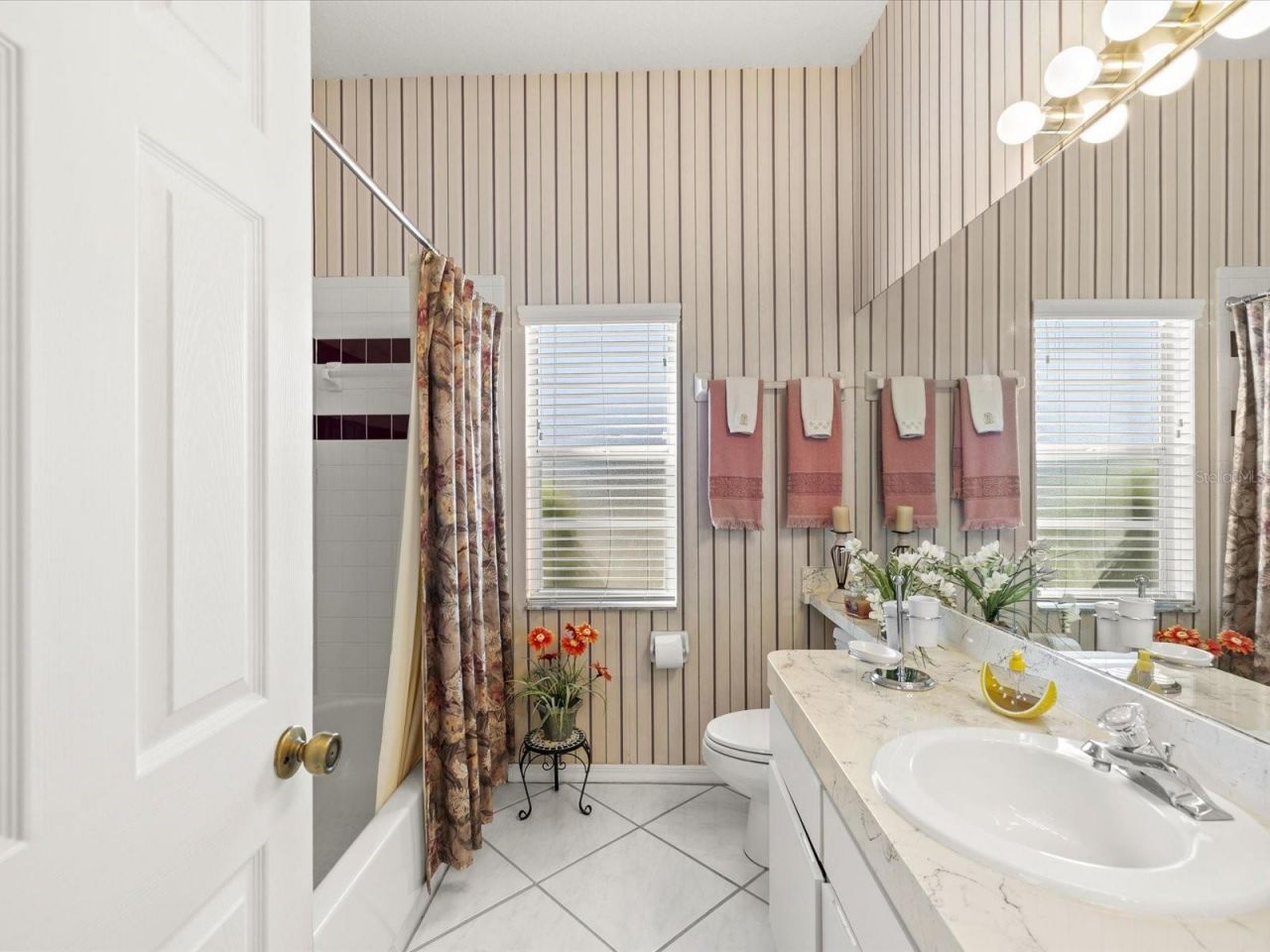 8704 Cypress Lakes Boulevard, New Port Richey, FL 34653 Photo