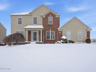 2221 Crockett Circle, Other, OH 44224