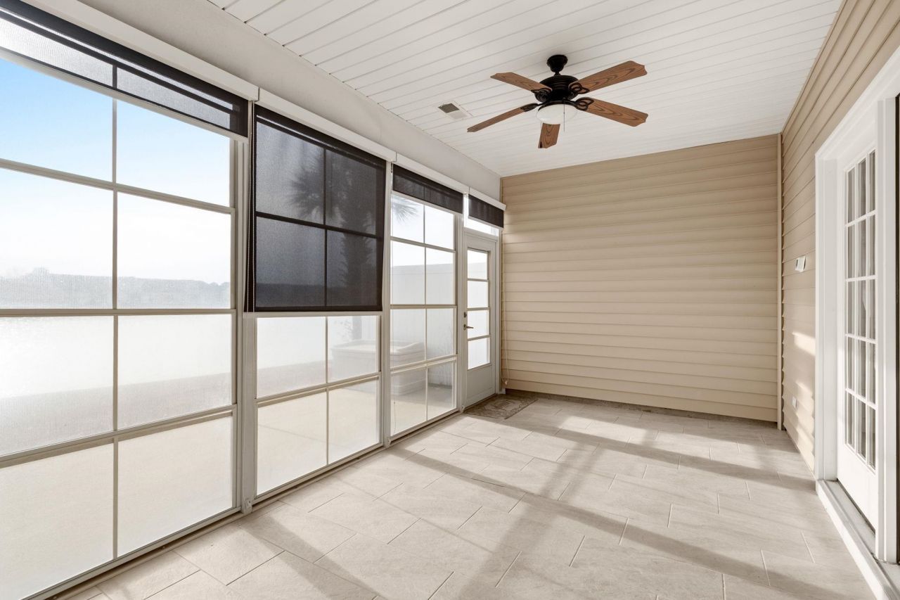 153 Parmelee Dr. Photo 16