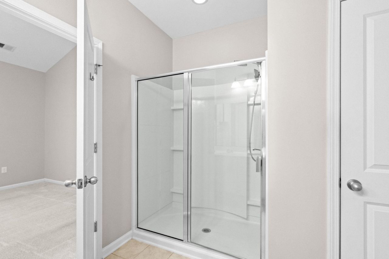 153 Parmelee Dr. Photo 26