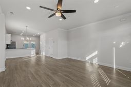 829 Moen Pl. photo 4