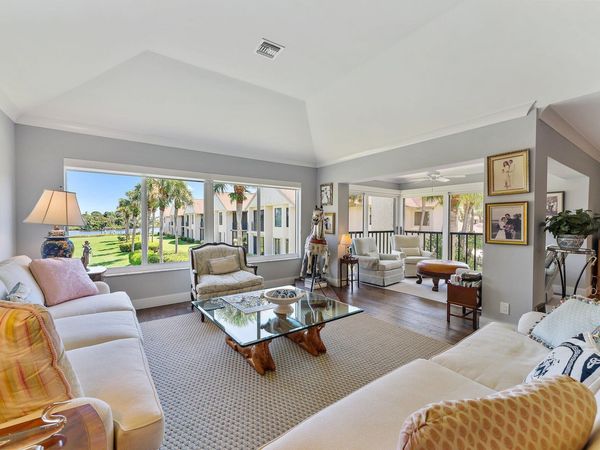 19101 SE Sea Turtle Court, Unit 202, Jupiter, FL 33469