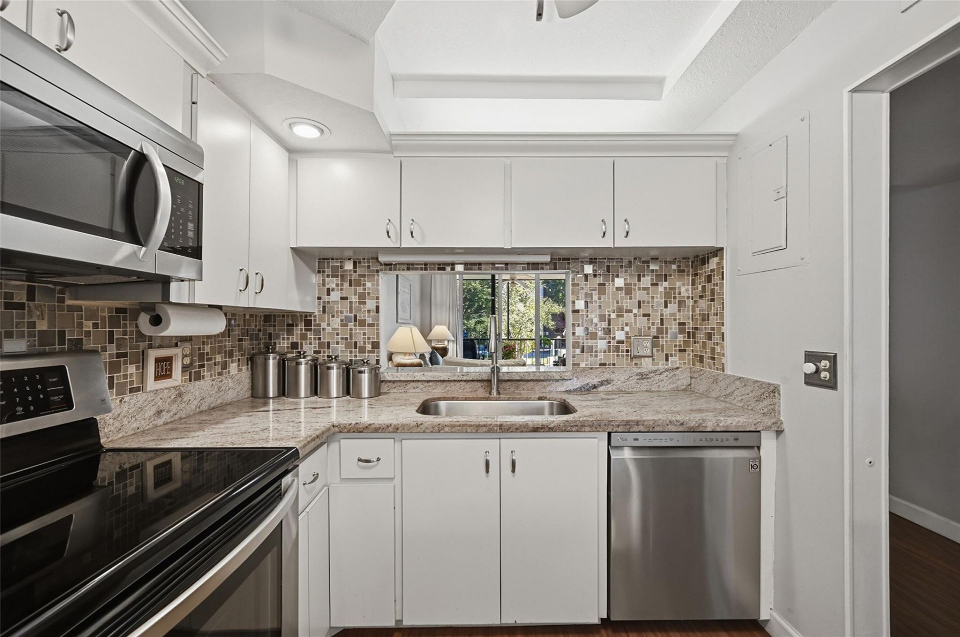 777 S Federal Highway, Unit J202, Pompano Beach, FL 33062 Photo