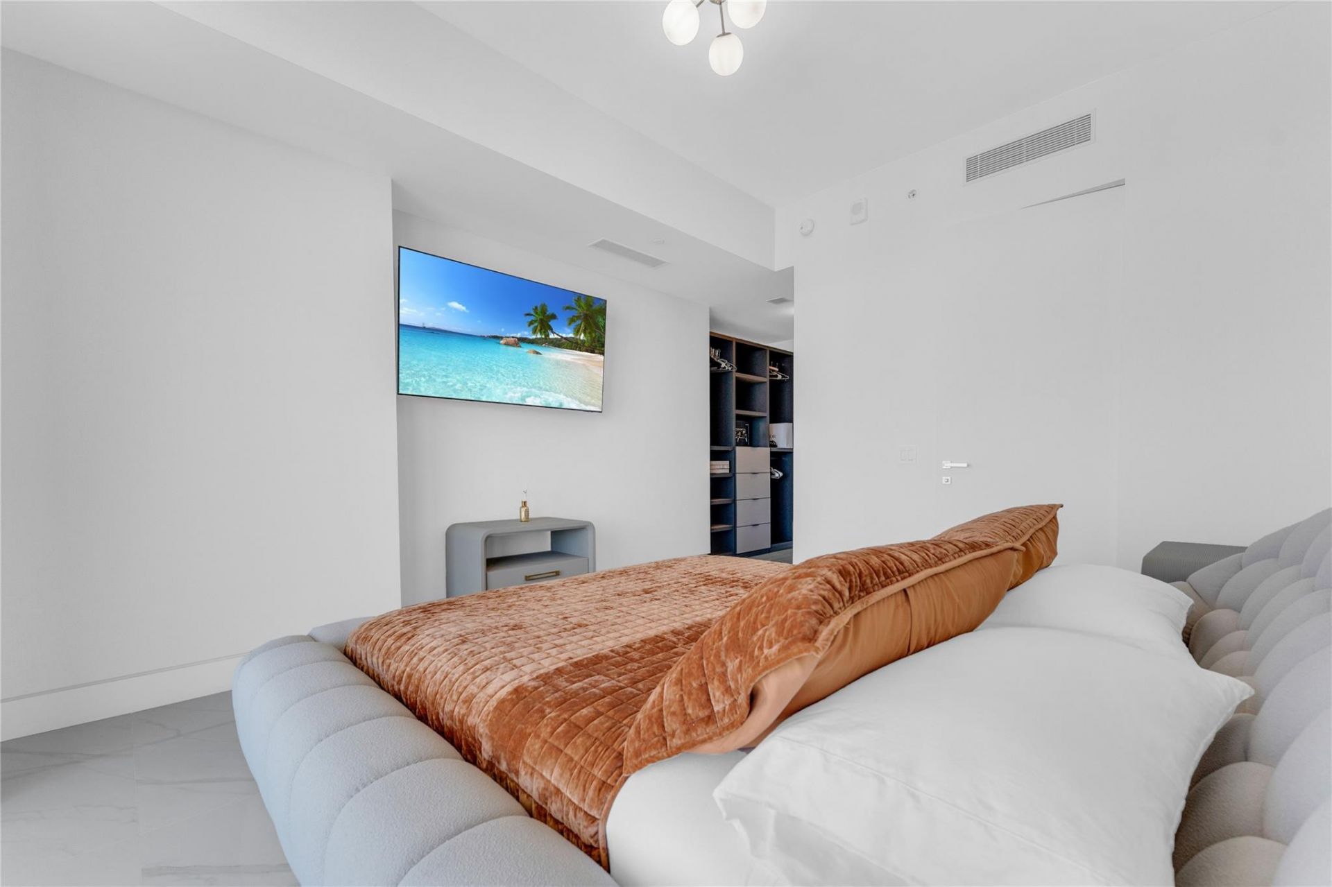 18975 Collins Avenue, Unit 4603, Sunny Isles Beach, FL 33160 Photo