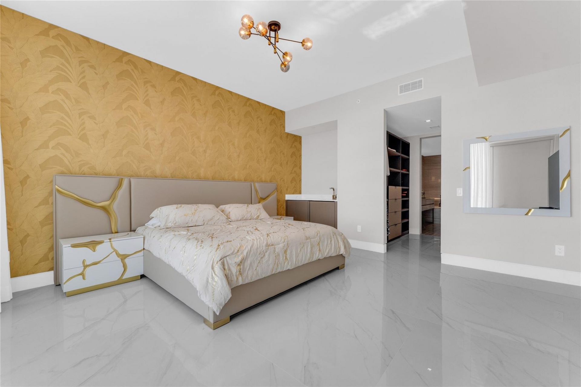 18975 Collins Avenue, Unit 4603, Sunny Isles Beach, FL 33160 Photo