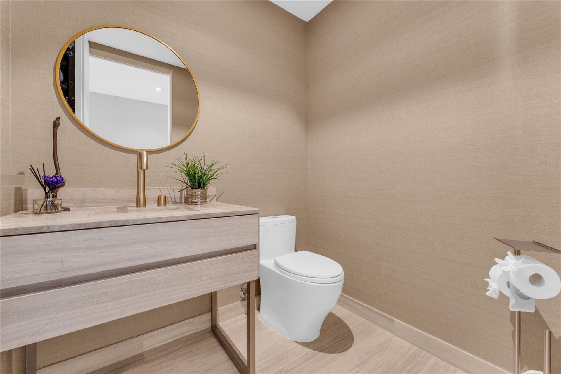 18975 Collins Avenue, Unit 4603, Sunny Isles Beach, FL 33160 Photo