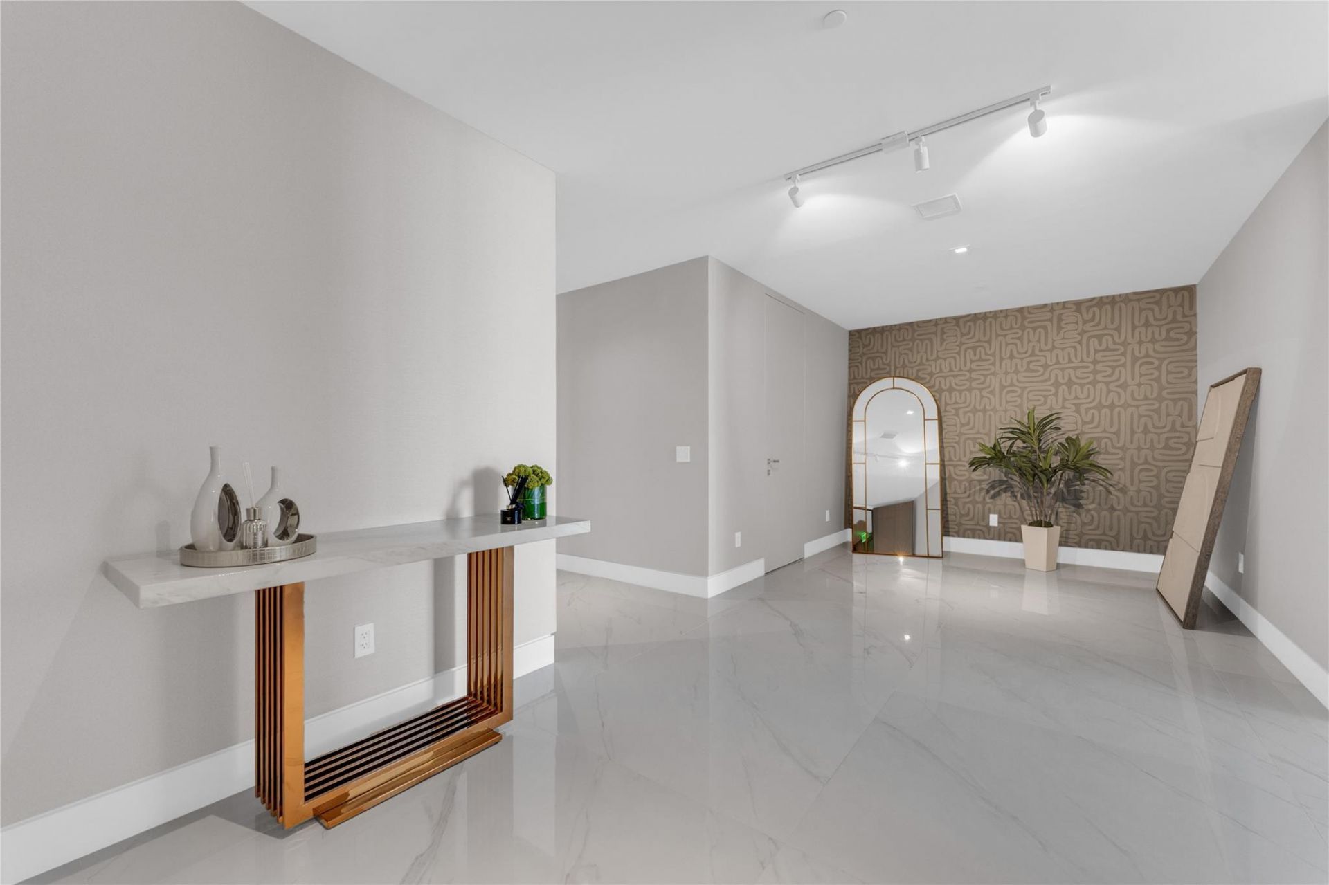 18975 Collins Avenue, Unit 4603, Sunny Isles Beach, FL 33160 Photo