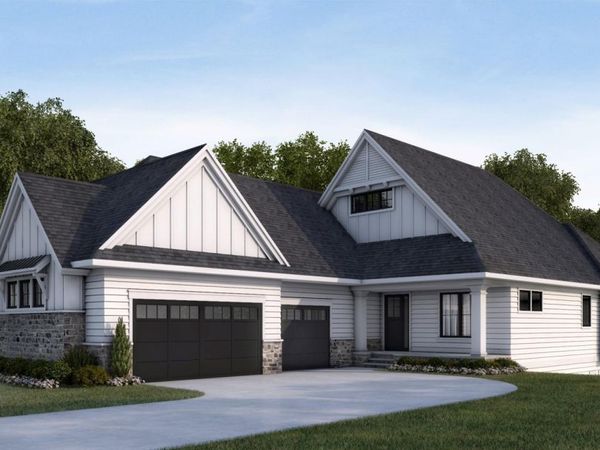 583 Harbor Court, Shoreview, MN 55126