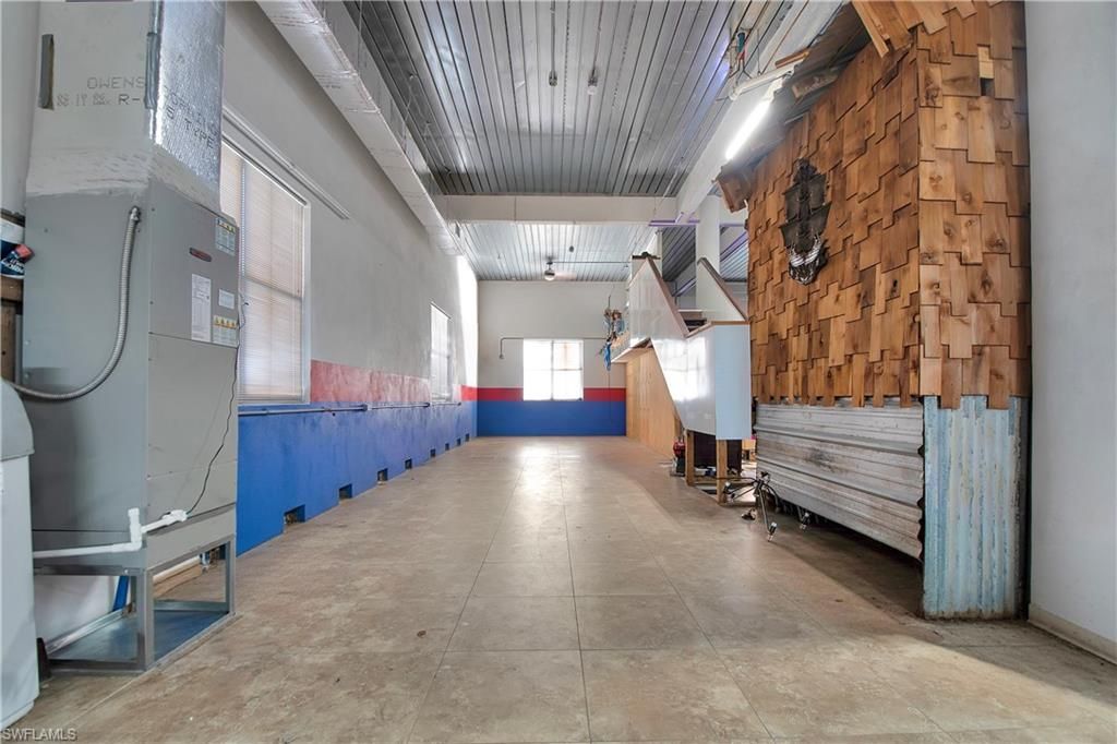 28 Pelican St W, Naples, FL 34113 Photo