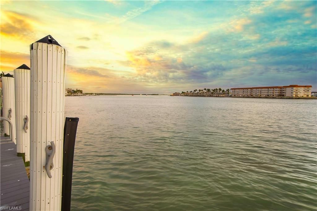 28 Pelican St W, Naples, FL 34113 Photo