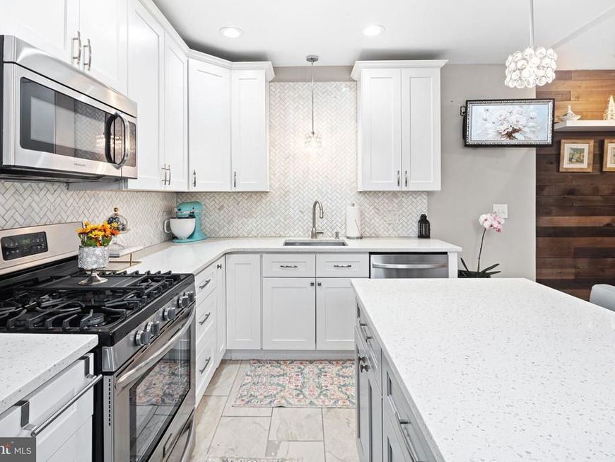 1721 Johnston Street, Philadelphia, PA 19145 Main Photo