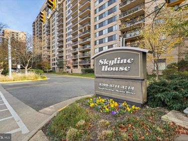 3713 S GEORGE MASON DRIVE, Unit 1605W, FALLS CHURCH, VA 22041