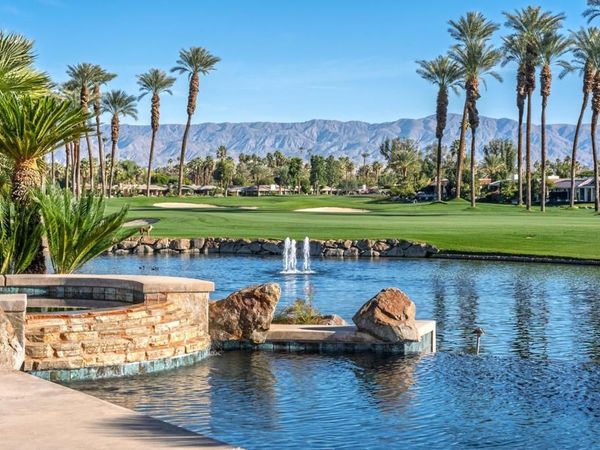 65 Mayfair Drive, Rancho Mirage, CA 92270