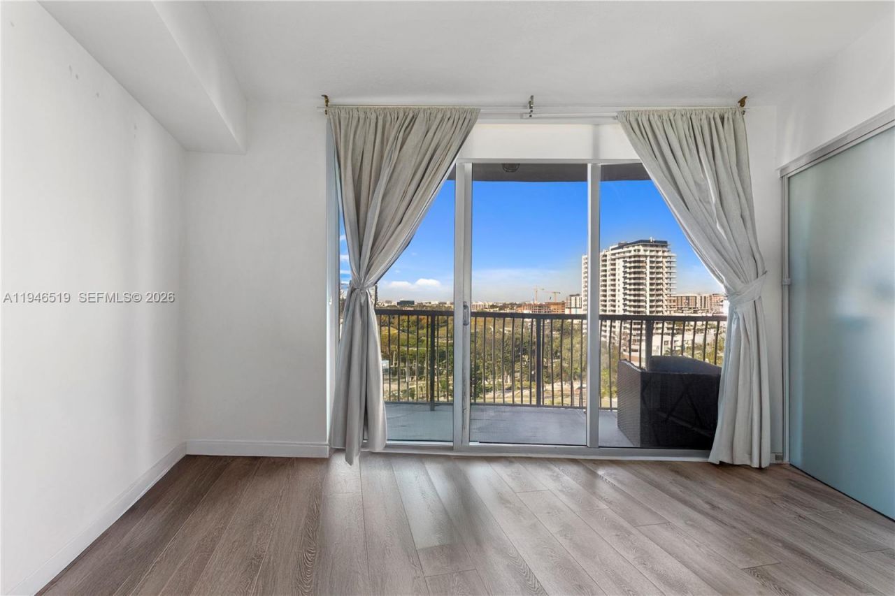 1750 N Bayshore Dr, Unit 1415, Miami, FL 33132 Photo