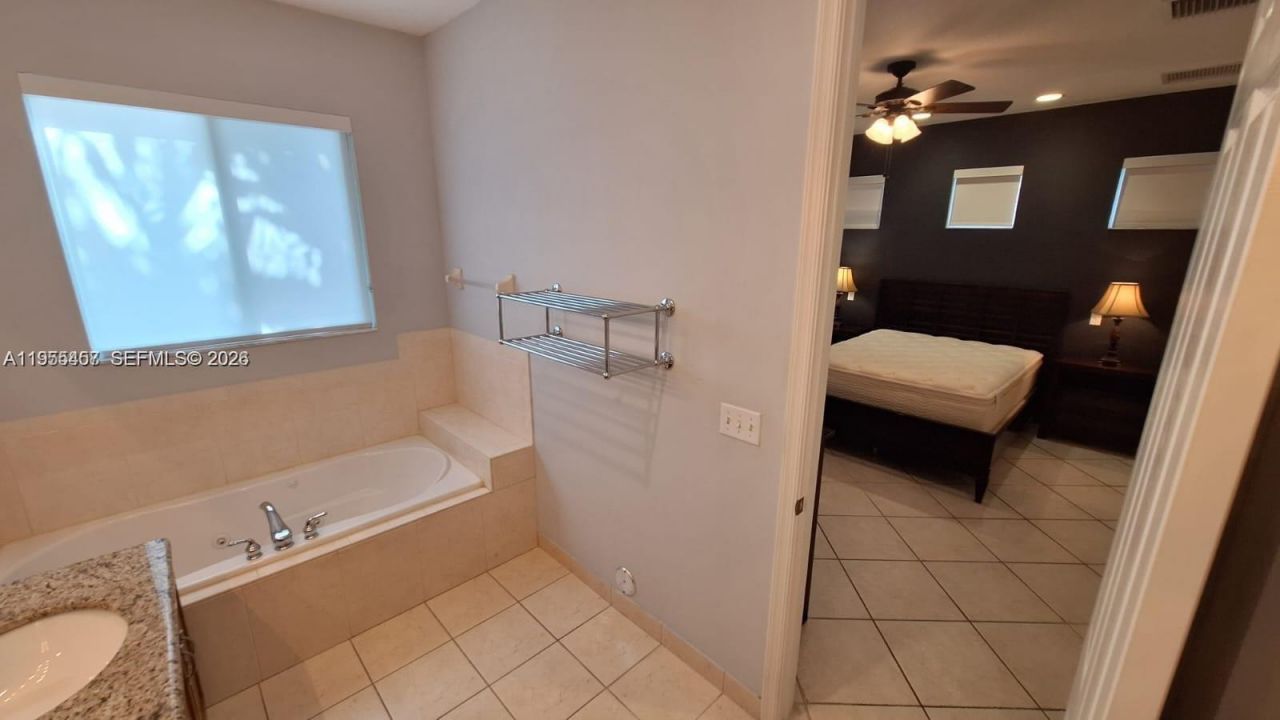 111 SE 7th Ave, Pompano Beach, FL 33060 Photo