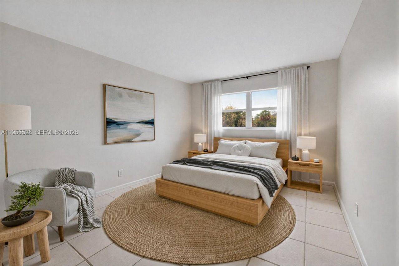 1200 Tallwood Ave, Unit 308, Hollywood, FL 33021 Photo