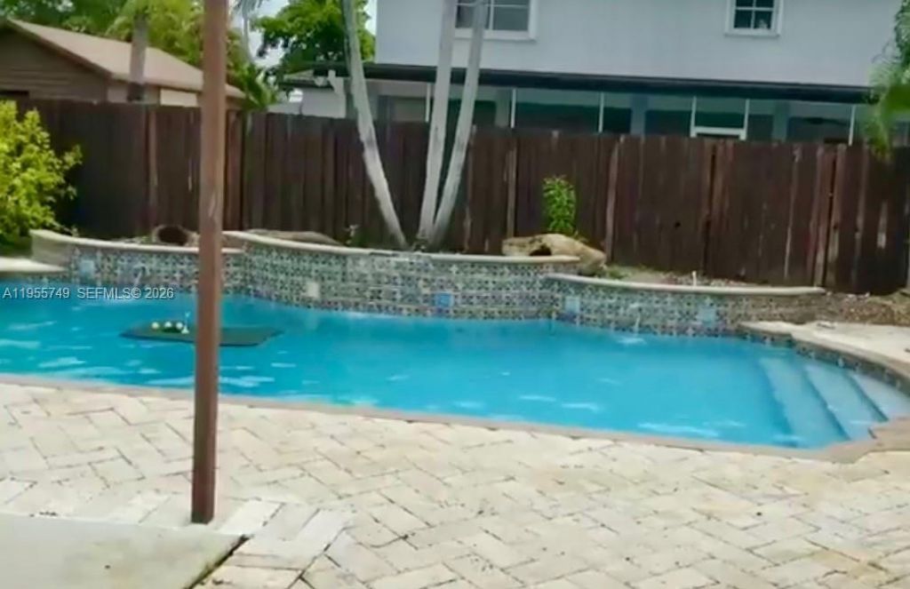 18121 SW 152nd Ct, Miami, FL 33187 Photo