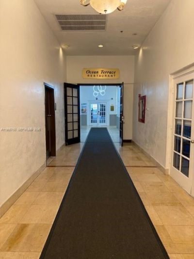 19201 Collins Avenue , Unit 534, Sunny Isles Beach, FL 33160 Photo